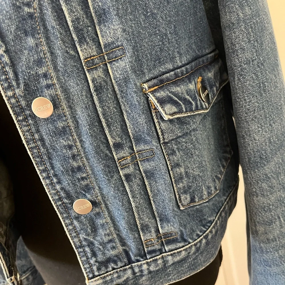 J.Crew Cropped Denim Jacket – NWT ⭐️ - Picture 3 of 6